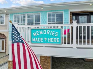 1000 Memories Made Here - 2