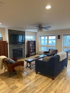 Roberts Lake House Room 2 & Room 3 & Upstairs - 7