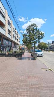 Dpto amplio con piscina, Excelente ubicación - 5