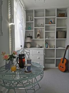 Winslow cottage Stylish Cosy Cottage with Sea Views - 3