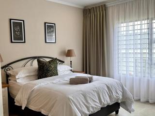 Modern 2 Bedroom Apartment near Carstenhof Hospital, Glen Austin - 6