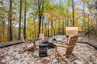 Smore Memories-Hot Tub-Sauna-Climb Zone-Paved Road - 0