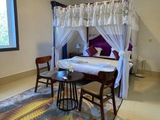Spacious Khmer Villa - Pool - Fast Wi-Fi - 5