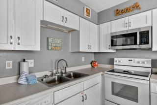 Seaside Beach & Racquet Club 4311 by Vacation Homes Collection - 5