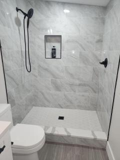 roomstr Michigan Suite 1 Bedroom in South Tampa with Private Full Bathroom & FREE COFFEE - 7