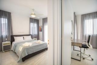 Two Bedroom House In Town Center by Sweet Keys - 1