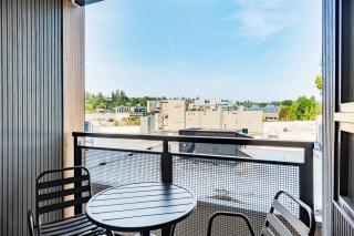 Blueground Ravenna rooftop nr Lake Washington SEA-920 - 6