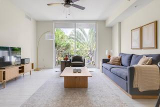 Blueground Upper East Side pool nr Miami Beach MIA-171 - 7