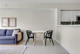 Blueground Upper East Side pool nr Miami Beach MIA-171 - 4