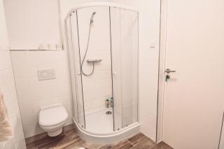 City centre - Room 1 with shared bathroom - 2