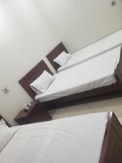 Al Huda Hotel - Dargai - 8