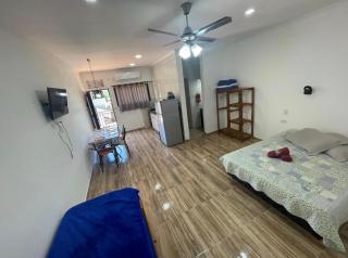 ALOJAMIENTOS EN CATARATAS Depto 1 - 6