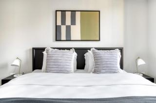 Blueground Ballston pool nr Arlington National Cemetery WDC-497 - 2