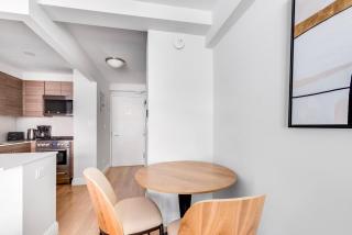 Blueground Midtown East fitness center nr UN NYC-1999 - 5