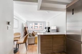 Blueground Midtown East fitness center nr UN NYC-1999 - 4