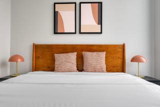 Blueground Downtown Austin pool nr Texas State Capitol ATX-238 - 1