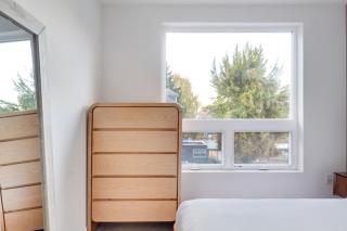 Blueground New Tacoma view nr Waterfront SEA-958 - 1