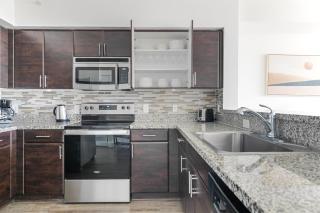 Blueground Little Havana pool nr Calle Ocho MIA-164 - 4