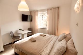 City centre - Room 2 with shared bathroom - 8