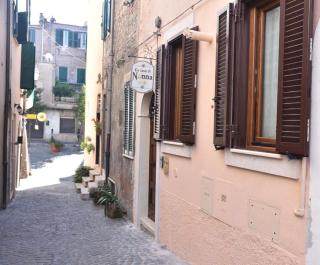 La casa di Nonna, casa nel centro storico di Tivoli - 6