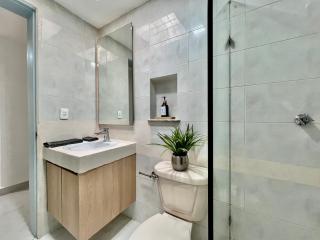 Everything was very nice and the location was super central - 1