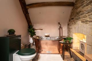 Homestead - Cosy Cotswolds Cottage with Hot Tub - 7
