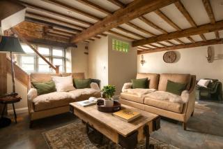 Homestead - Cosy Cotswolds Cottage with Hot Tub - 5