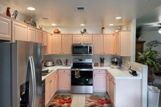 North Scottsdale Desert Retreat with Community Perks - 1