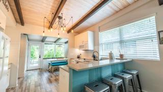 The Shipwright's Bungalow - 5