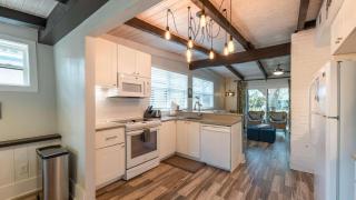 The Shipwright's Bungalow - 2