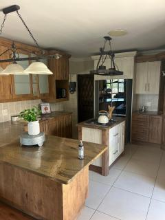 Le Port Guesthouse - 8