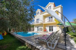Holiday home-Villa Bile, 50m from the sea, pool - 0