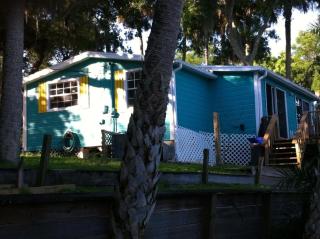 Waterfront Cottage Rental with a Dock on the San Sebastian River, Florida - Sebastian - 7