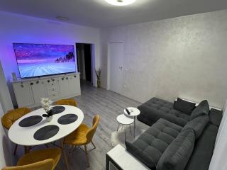 Modern 3-Room Apartment near City Center - 9