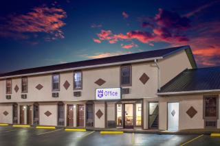 Knights Inn Wildersville - 0