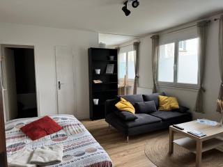 Dijon - Grand studio proche parc Darcy & gare - 0