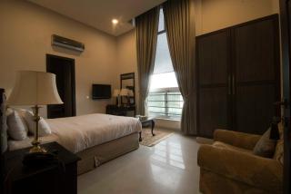 Cadillac Hotel - Islamabad - 8