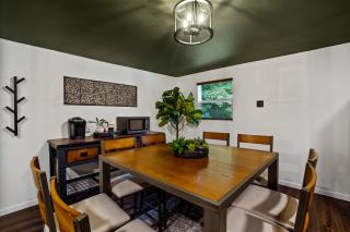 Tranquil Hocking Hills Cabin For 4-Hot Tub Games - 4