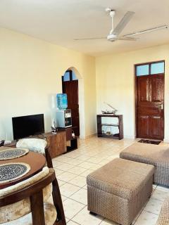 Coastal Bliss 2BR Beach Getaway in Kanamai, Mtwapa - 1