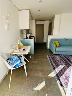 AMBER APARTMENTS - SUNNY STUDIO - 2