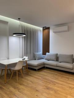 Lakeside Comfort Tirana - 0