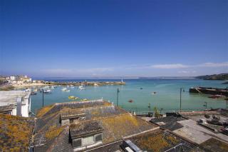 Upper Seafarer 45 Fore Street - 2