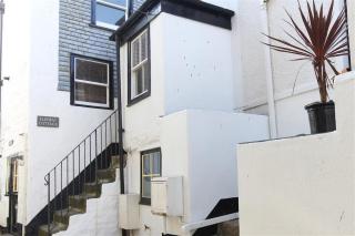 Slipway Cottage 8 Back Lane - 1