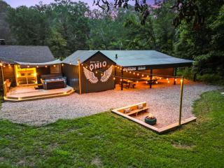 Tranquil Hocking Hills Cabin For 8-Hot Tub Games - 9
