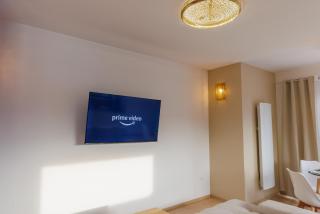 La Roseraie - SPA Privé - Parking Gratuit - Jacuzzi - Familial - Professionnel - 4