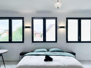 STUDIO EN CENTRE VILLE - RER B Paris - 7