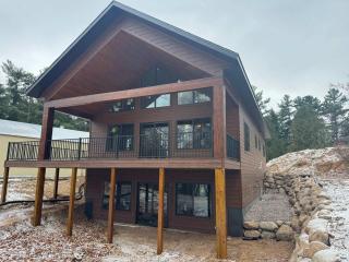 5 Bdrm 12 Guest LakeHouse with Private Boat Dock - 8