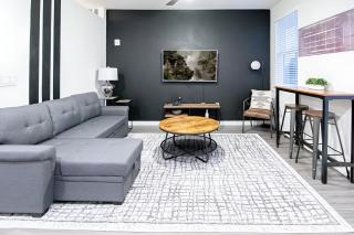 The Library - Comfy Studio Gym & Pet Friendly - 9