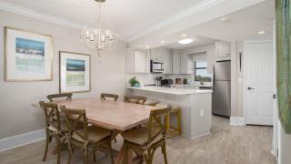 Beachside One 4073 - 5