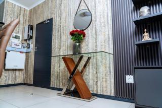 Modern 3-Bedroom Retreat Fully Equipped Comfort - 2